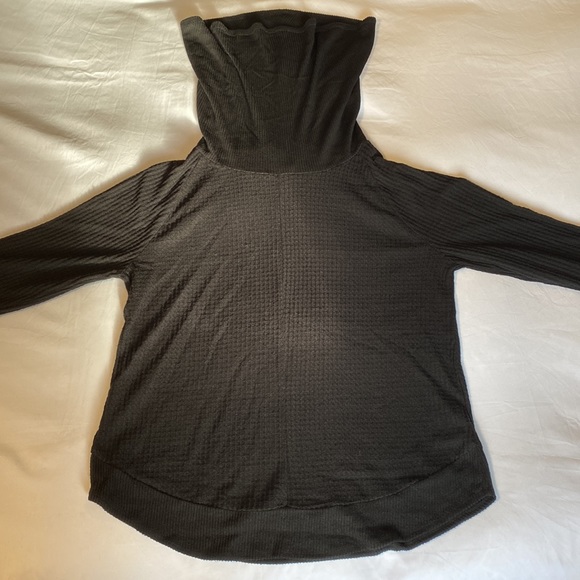 NWT Willow Blossom Cowl Neck Long-Sleeve Shirt - Picture 6 of 14